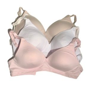 NWOT Women’s Warners 34A & 34B 3 pack padded bras